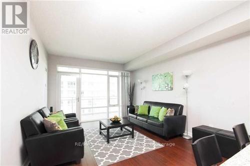 1509 - 365 Prince Of Wales Drive, Mississauga, ON - Indoor Photo Showing Living Room