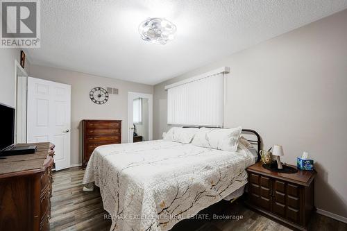 4 Brookview Road, Brampton, ON - Indoor Photo Showing Bedroom