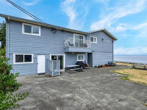 11-5730 Coral Rd, Courtenay, BC - Outdoor With Balcony