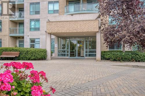 Ph19 - 51 Baffin Court, Richmond Hill, ON - Outdoor