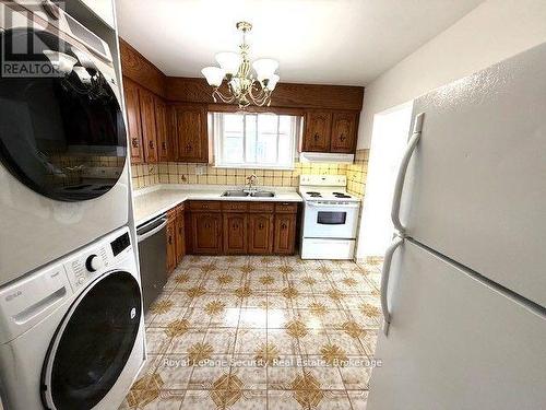 Main - 101 Spenvalley Drive, Toronto, ON - Indoor Photo Showing Laundry Room