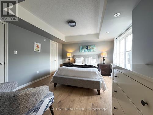 6 - 580 Shoreline Drive, Mississauga, ON - Indoor Photo Showing Bedroom