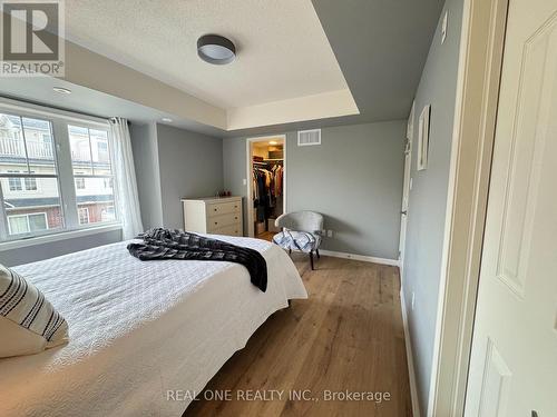 6 - 580 Shoreline Drive, Mississauga, ON - Indoor Photo Showing Bedroom