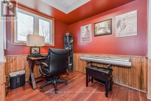 24 Madison Avenue, Orangeville, ON - Indoor Photo Showing Office