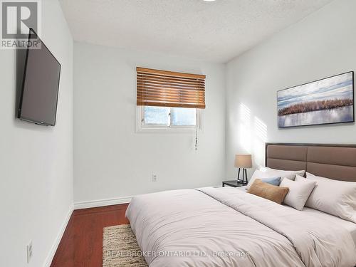 2602 Hemus Square, Mississauga, ON - Indoor Photo Showing Bedroom