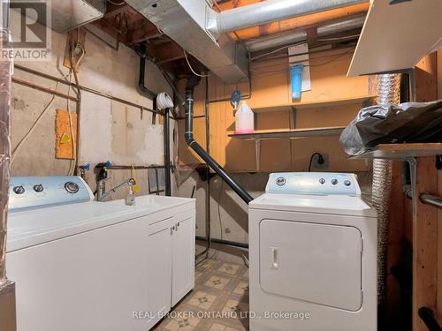 2602 Hemus Square, Mississauga, ON - Indoor Photo Showing Laundry Room