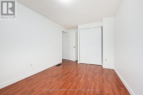 250 San Francisco Avenue, Hamilton, ON - Indoor Photo Showing Other Room