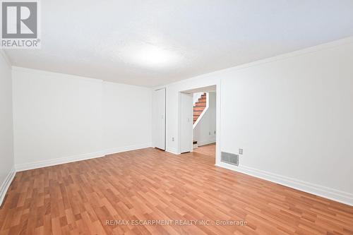 250 San Francisco Avenue, Hamilton, ON - Indoor Photo Showing Other Room