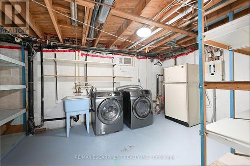 250 San Francisco Avenue, Hamilton, ON - Indoor Photo Showing Garage