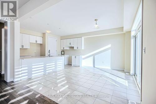 99 Lilac Circle, Haldimand, ON - Indoor Photo Showing Kitchen