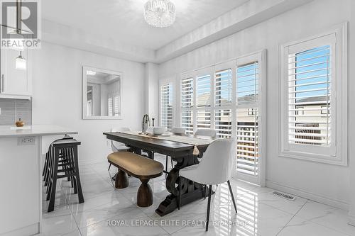 3995 Highland Park Drive, Lincoln, ON - Indoor Photo Showing Dining Room