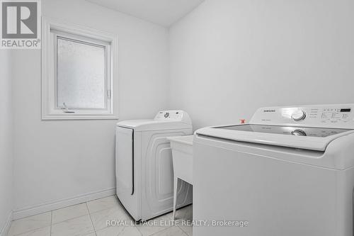 3995 Highland Park Drive, Lincoln, ON - Indoor Photo Showing Laundry Room