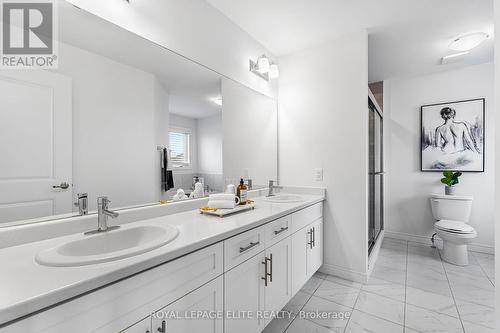 3995 Highland Park Drive, Lincoln, ON - Indoor Photo Showing Bathroom