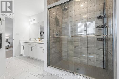 3995 Highland Park Drive, Lincoln, ON - Indoor Photo Showing Bathroom