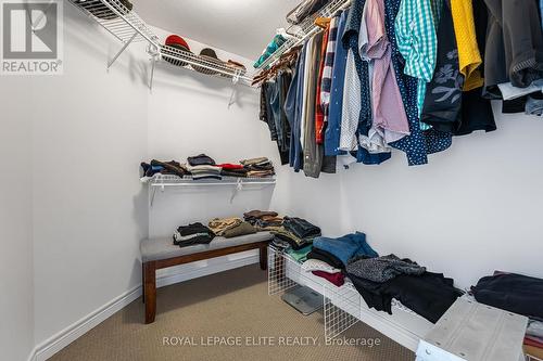 3995 Highland Park Drive, Lincoln, ON - Indoor With Storage