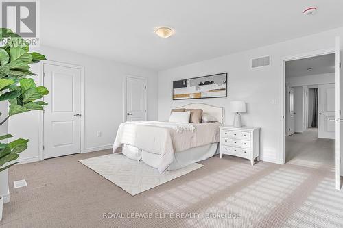 3995 Highland Park Drive, Lincoln, ON - Indoor Photo Showing Bedroom