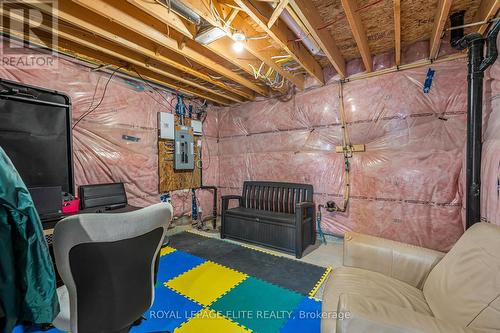 3995 Highland Park Drive, Lincoln, ON - Indoor Photo Showing Basement