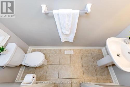 89 Courtney Street, Centre Wellington, ON - Indoor Photo Showing Bathroom