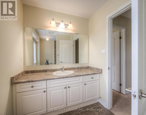 36 Arbourview Crescent, Kitchener, ON - Indoor Photo Showing Bathroom