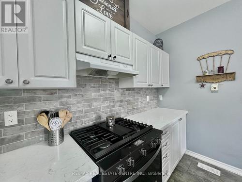 49 Todd Crescent, Southgate, ON - Indoor Photo Showing Kitchen