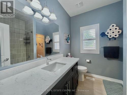 49 Todd Crescent, Southgate, ON - Indoor Photo Showing Bathroom