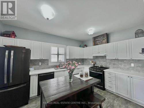 49 Todd Crescent, Southgate, ON - Indoor Photo Showing Kitchen