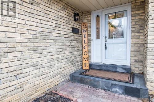 1281 Northbrook Street, Oshawa, ON - Outdoor