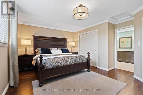 107 Westland Street, St. Catharines (462 - Rykert/Vansickle), ON - Indoor Photo Showing Bedroom