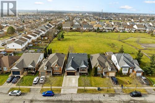 107 Westland Street, St. Catharines (462 - Rykert/Vansickle), ON - Outdoor With View