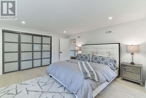 634 Brookside Drive, Oshawa, ON - Indoor Photo Showing Bedroom