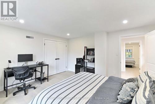 634 Brookside Drive, Oshawa, ON - Indoor Photo Showing Bedroom