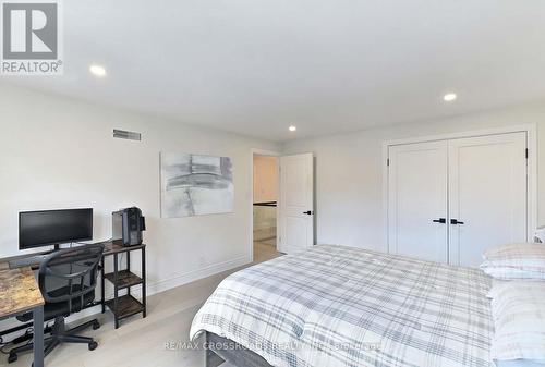 634 Brookside Drive, Oshawa, ON - Indoor Photo Showing Bedroom