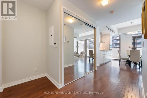 1912 - 14 York Street, Toronto, ON - Indoor Photo Showing Other Room