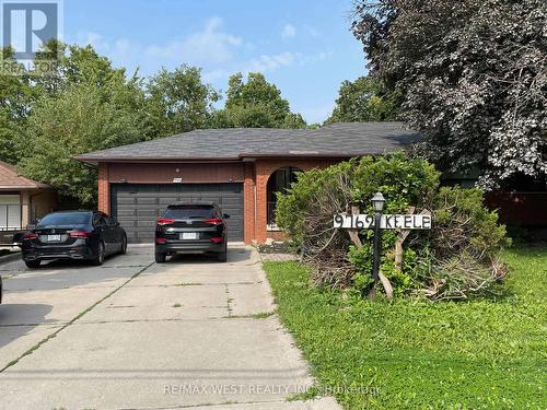 Bsmt - 9762 Keele Street, Vaughan, ON - Outdoor