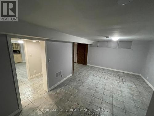 Bsmt - 9762 Keele Street, Vaughan, ON - Indoor