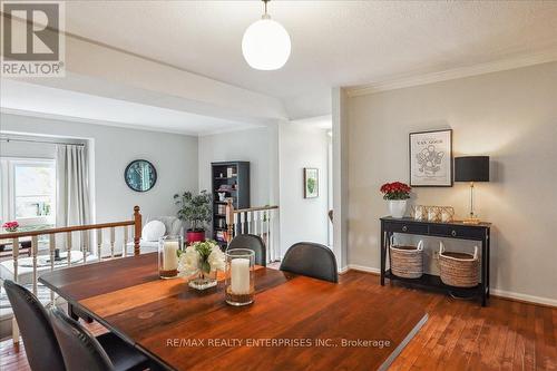 70 - 1080 Walden Circle, Mississauga, ON - Indoor Photo Showing Dining Room