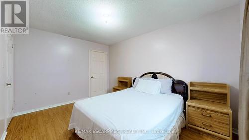 1208 Sherwood Mills Boulevard, Mississauga, ON - Indoor Photo Showing Bedroom