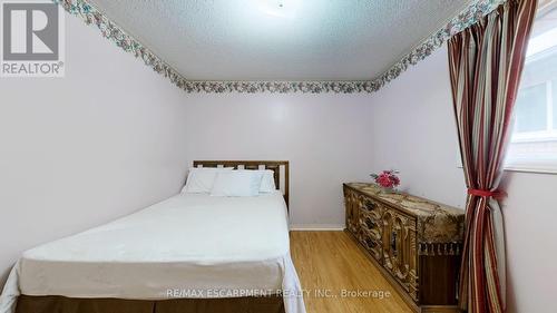 1208 Sherwood Mills Boulevard, Mississauga, ON - Indoor Photo Showing Bedroom