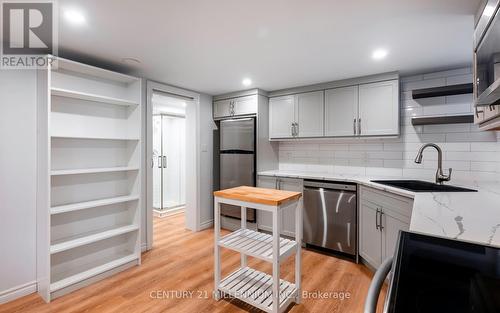 29 Park Avenue, Guelph, ON - Indoor Photo Showing Kitchen