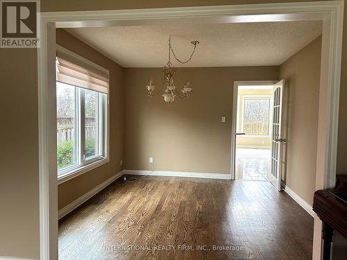 139 Elgin Drive, Brampton, ON - Indoor Photo Showing Other Room