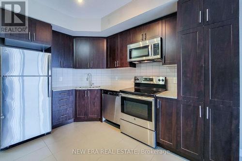 605 - 560 North Service Road, Grimsby, ON - Indoor Photo Showing Kitchen With Stainless Steel Kitchen