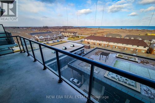 605 - 560 North Service Road, Grimsby, ON - Outdoor With Balcony With View