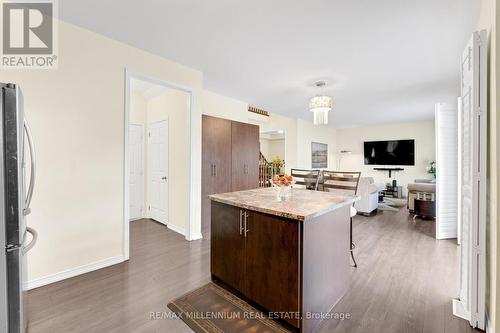 71 Cook Street, Hamilton, ON - Indoor Photo Showing Kitchen