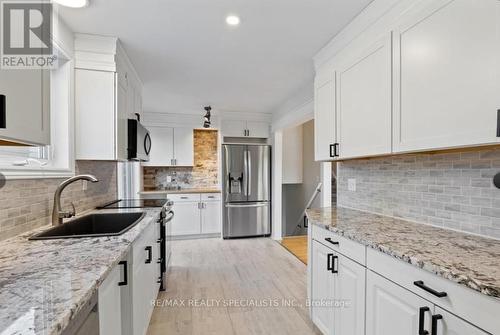 Main - 3418 Deerbrook Drive, Windsor, ON - Indoor Photo Showing Kitchen With Upgraded Kitchen