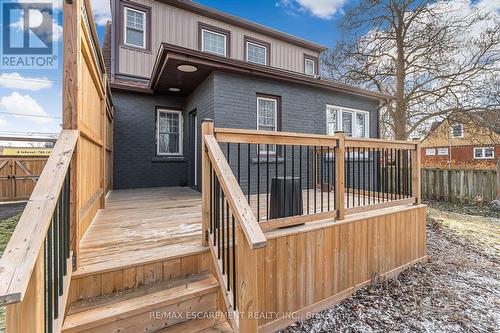 437 Niagara Street, Welland, ON - Outdoor With Deck Patio Veranda With Exterior