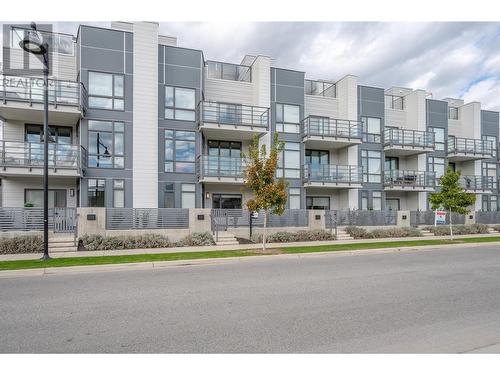 201 Wylie Street Unit# 131, Penticton, BC - Outdoor With Facade