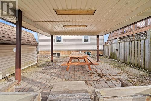 54 Elizabeth Street, Port Colborne (875 - Killaly East), ON - Outdoor With Exterior