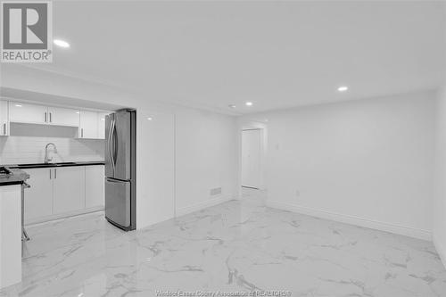 1510 Langlois, Windsor, ON - Indoor Photo Showing Kitchen