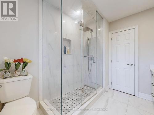 41 Unicorn Avenue, Toronto, ON - Indoor Photo Showing Bathroom