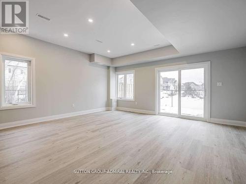 1479 Purchase Place, Innisfil, ON - Indoor Photo Showing Other Room